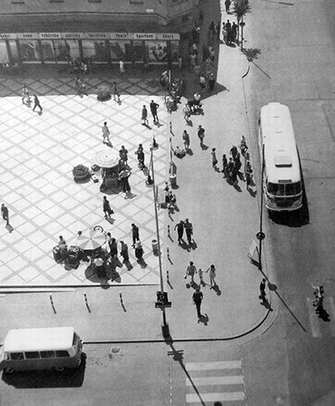 Trnava - Pohlad z Mestskej veze 1969.jpg